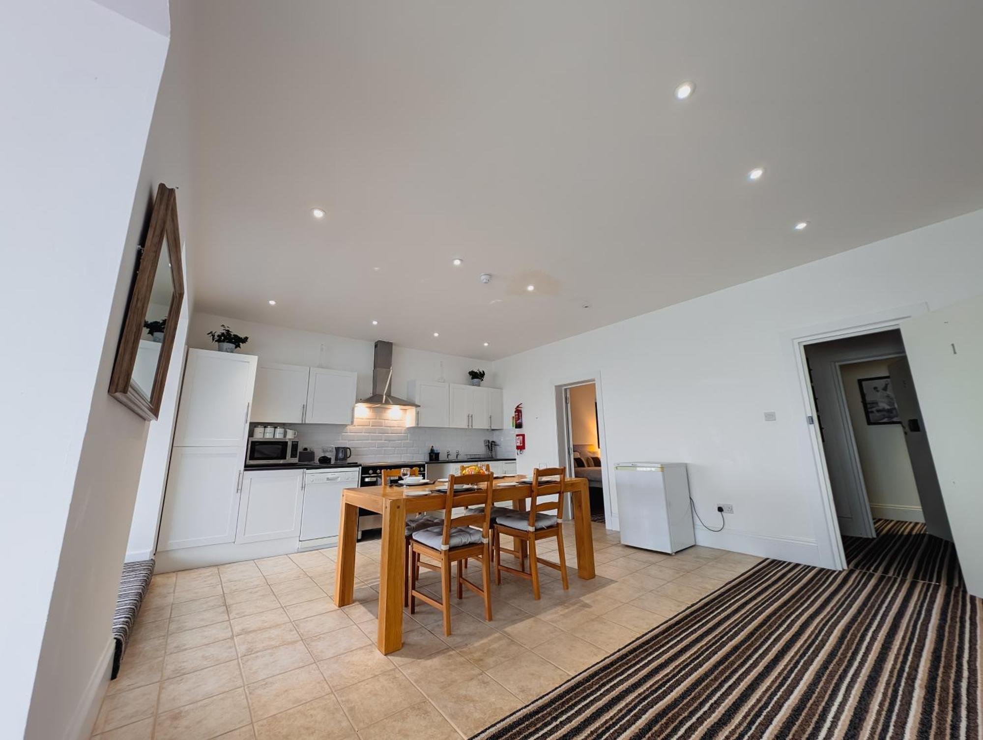 Bay & Harbour Holiday Apartments & Rooms Only Weston-super-Mare Ngoại thất bức ảnh