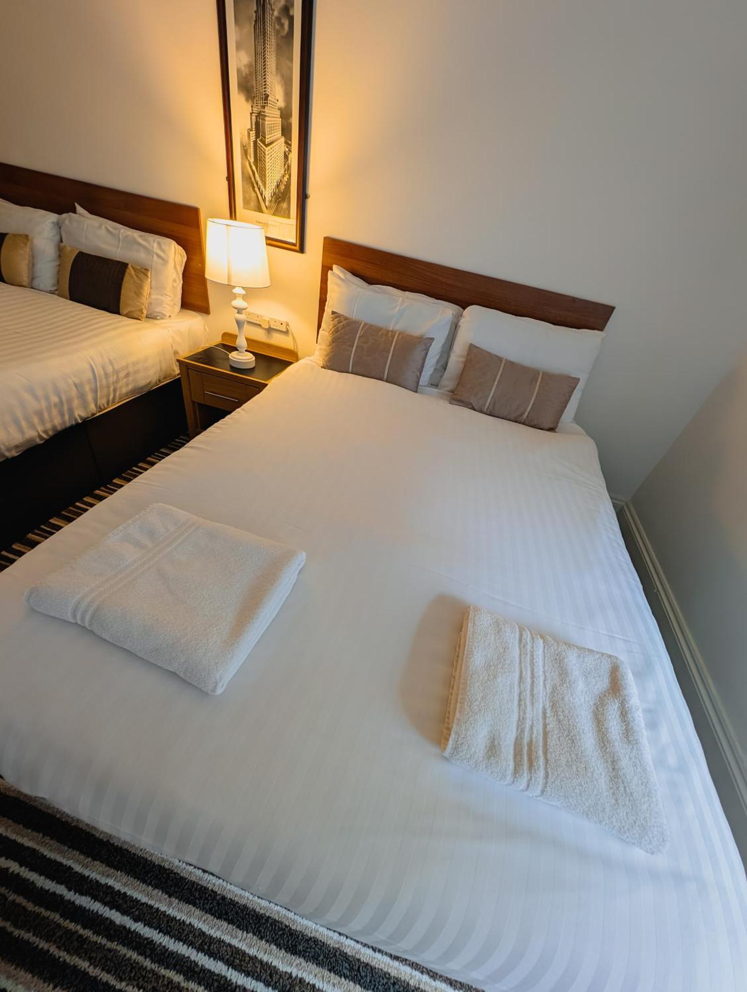 Bay & Harbour Holiday Apartments & Rooms Only Weston-super-Mare Ngoại thất bức ảnh